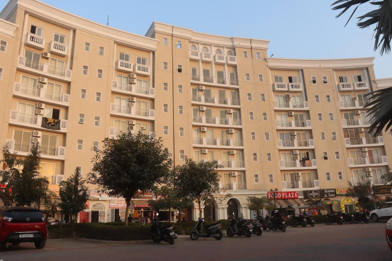 Shridham Holiday Vrindāvan Εξωτερικό φωτογραφία